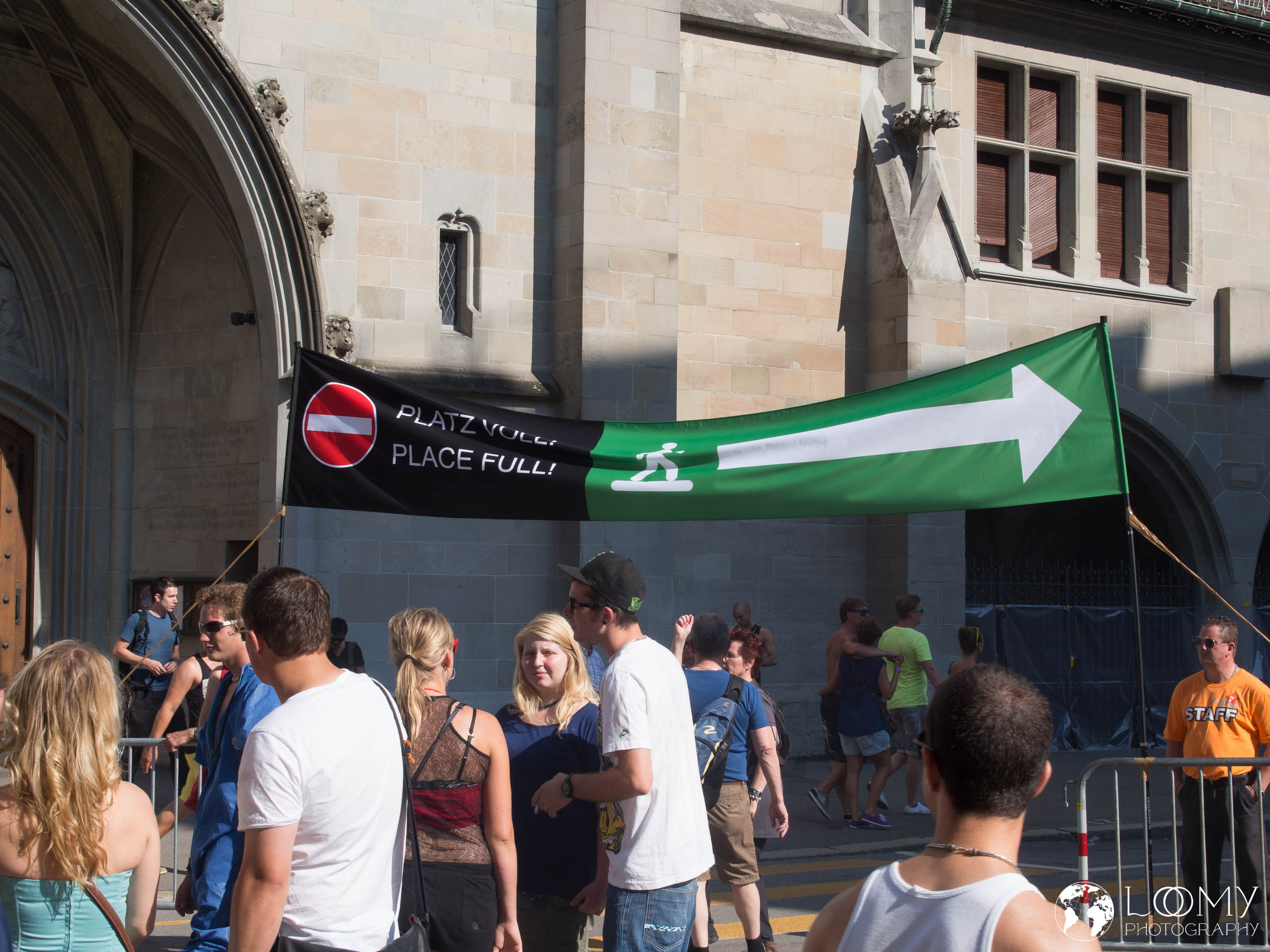 Schon jetzt alles voll...