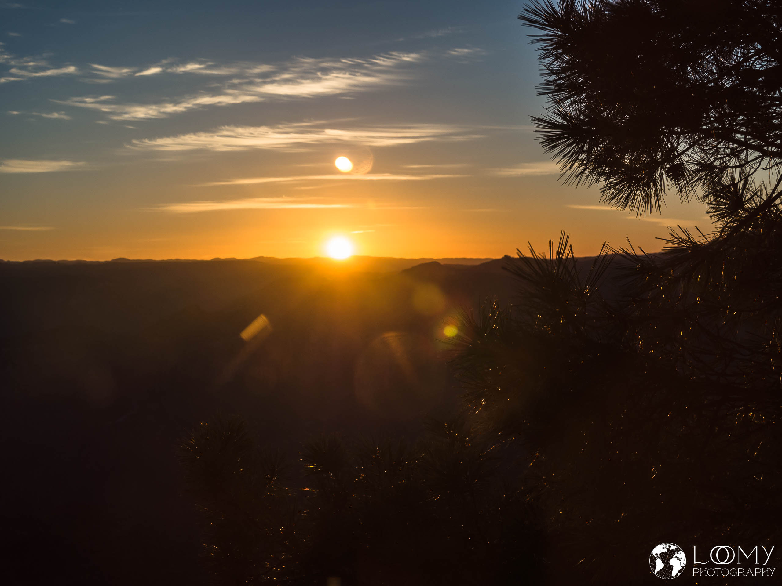 Sonnenaufgang über dem Canyon